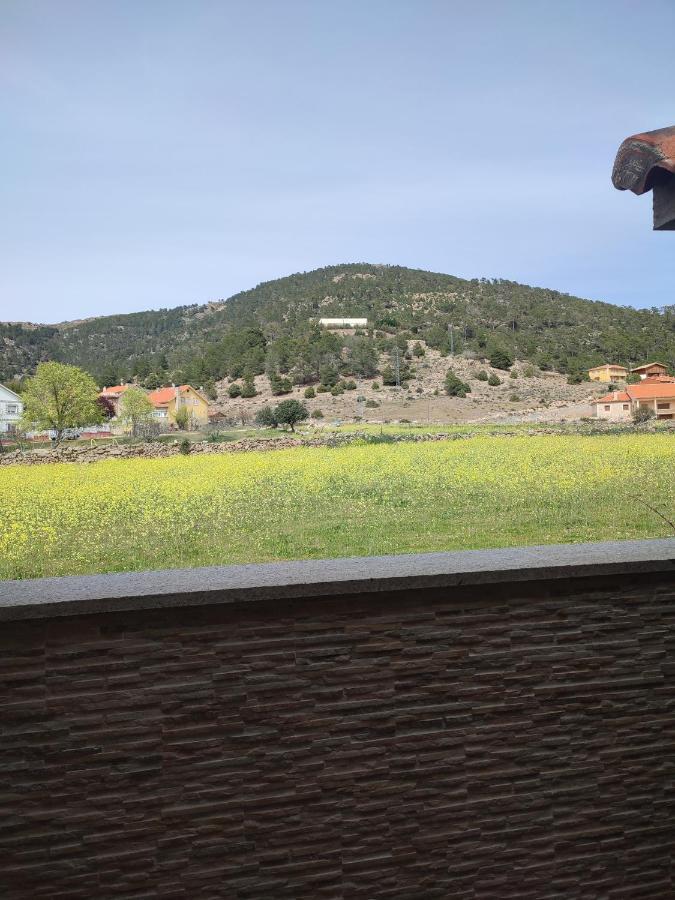 Chalet Pinara El Barraco Eksteriør billede